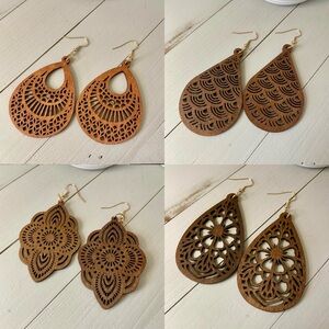 BLING : 4 Pairs - Carved Flower Pattern Dangle Earrings